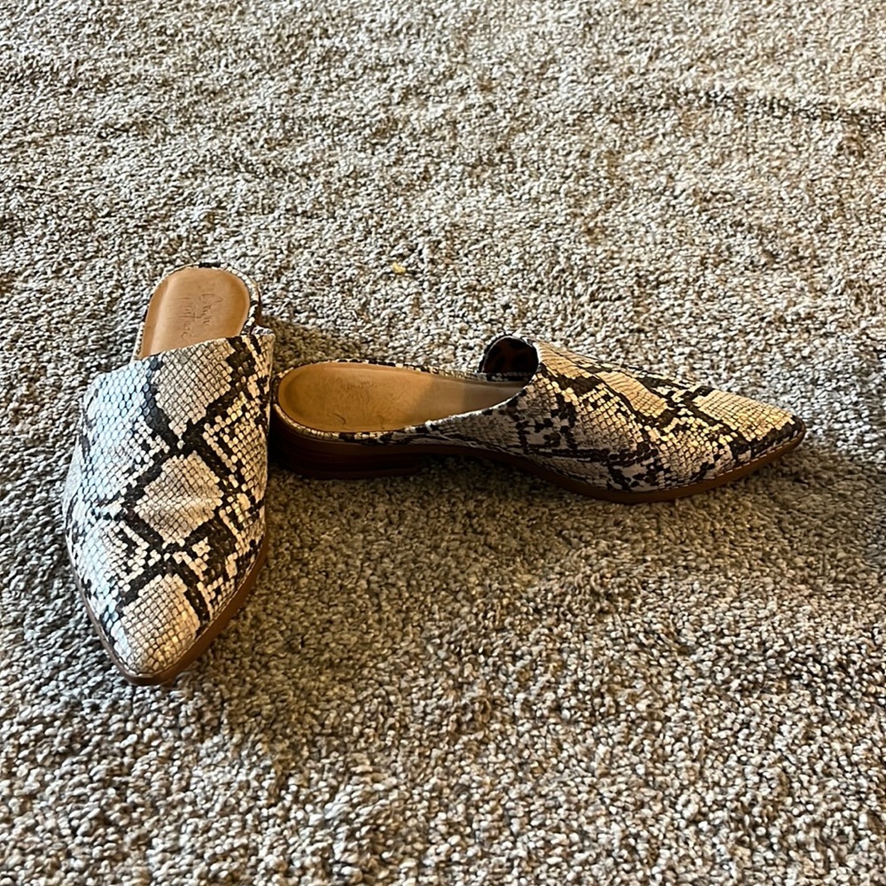 Crown Vintage Snakeskin Mules